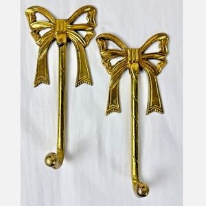 Vintage Brass Bow Pair Wall Hooks Coquette Cottagecore Ribbon Bows Solid Brass